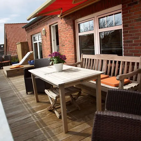 Penthuus Modern Retreat Ferienhaus